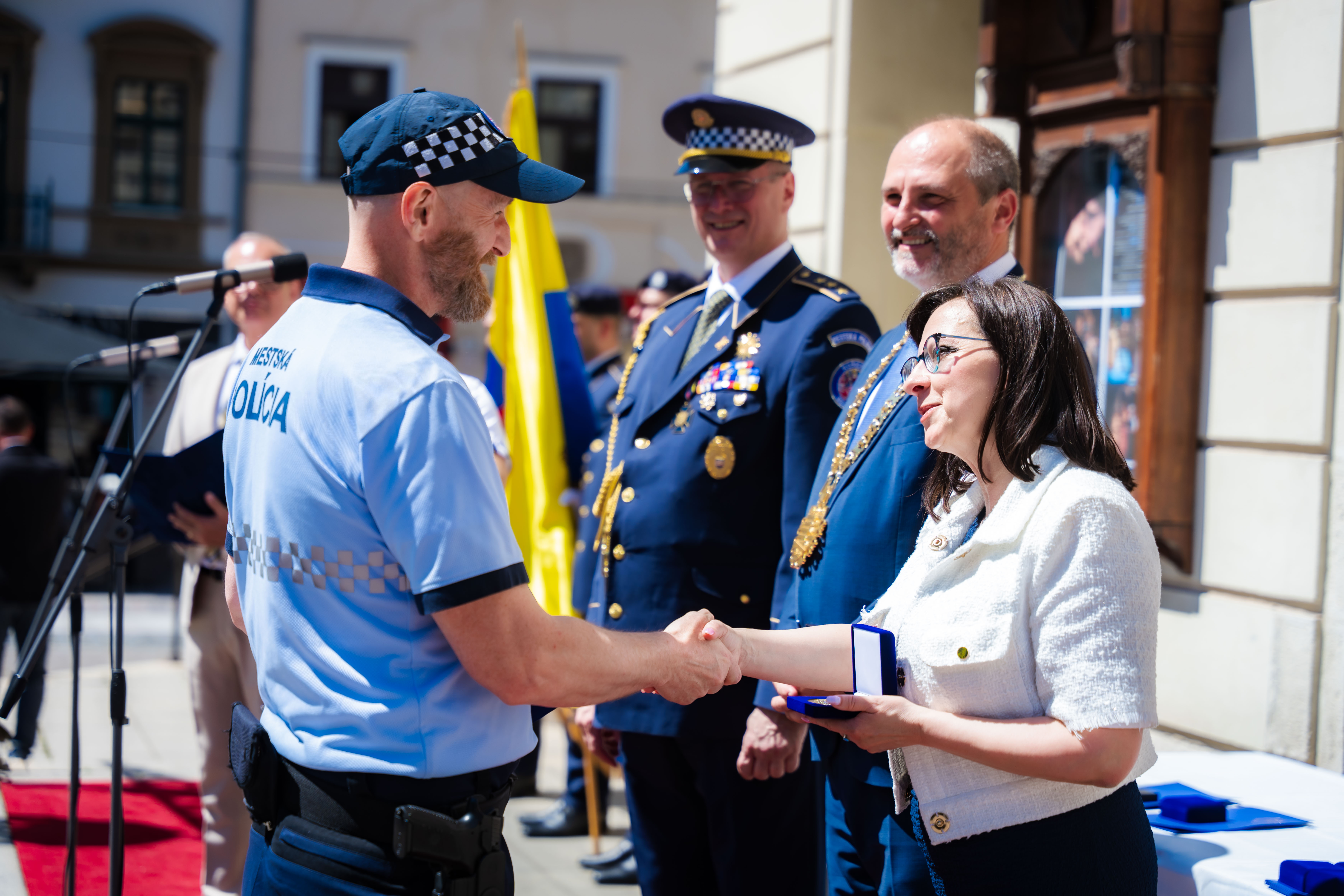 Slavnostne ocenovanie prislusnikov Mestskej policie mesta Kosice -1-129